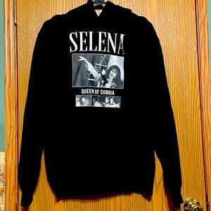 Selena hooded sweatshirt